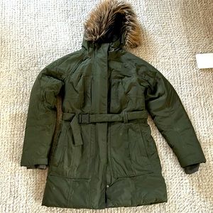 North Face Women’s down parka small green